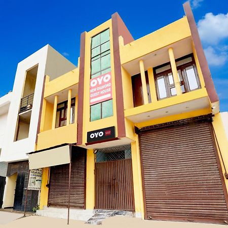 Spot On New Diamond Guest House Rudrapur Exterior foto